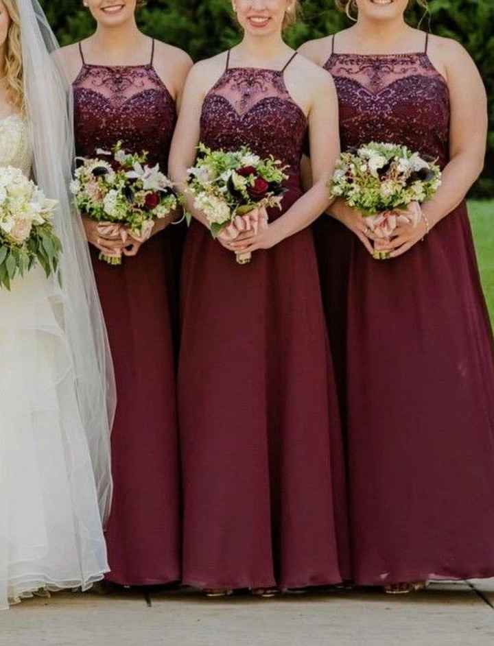 "Em 3...2...1...o Arco-íris invade a Comunidade com inspirações (bordeaux) para Bridesmaid" - 1