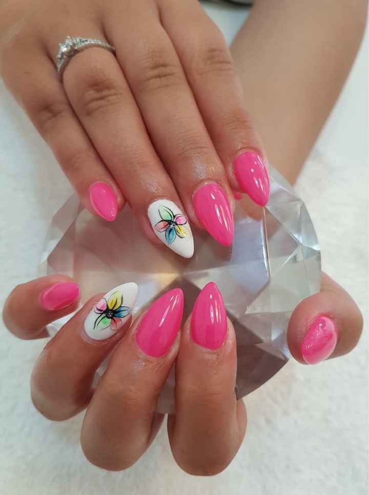 A manicure da noiva: a cor da última manicure que fizeste! - 1