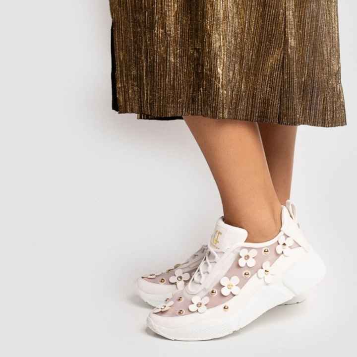 Segundo par de calçado - 1