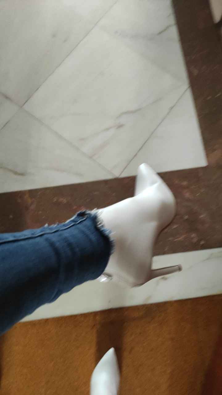 De que cor serão os teus sapatos de noiva? - 1