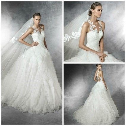E o vestido mais lindo é....