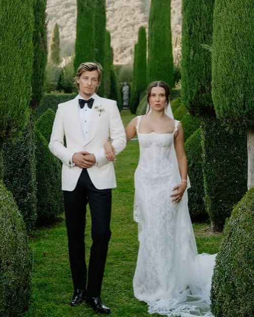 Millie Bobby Brown casou-se - 1