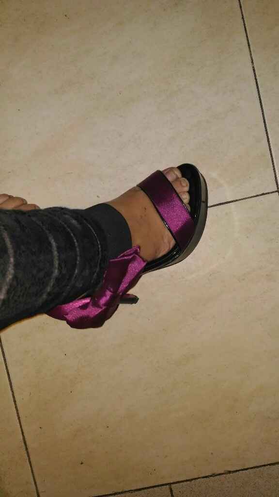 Sapatos da cor do  boquet que vai levar? - 1