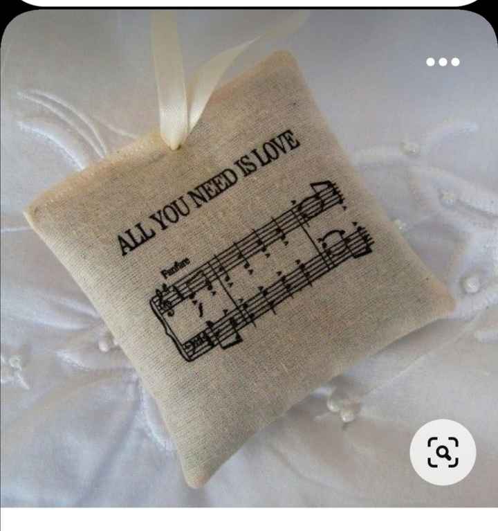 Porta alianças - almofada com tema música - 1