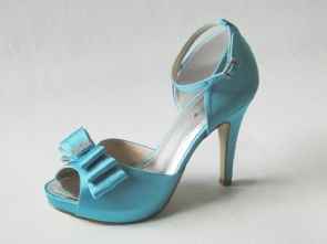 A procura do sapato - 2