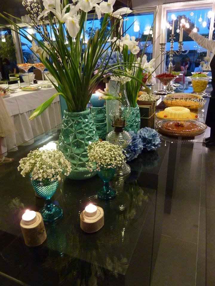 Pormenor mesa do buffet