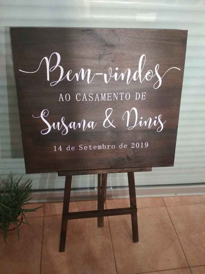 Placas para a entrada da igreja e da quinta - 2