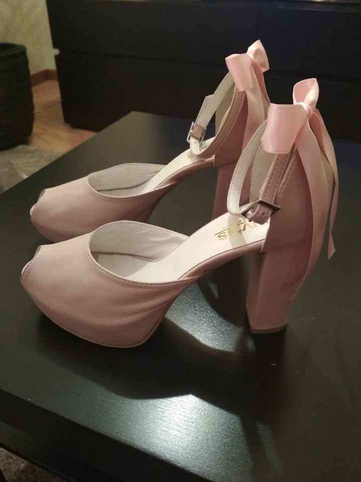Sapatos - 1