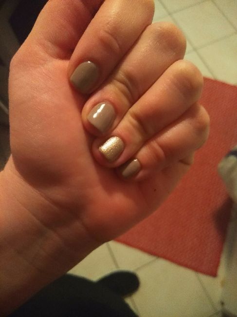 Se o teu casamento...fosse a tua última manicure! 💅 - 1