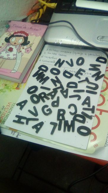 Letras (a minha agenda ao lado)
