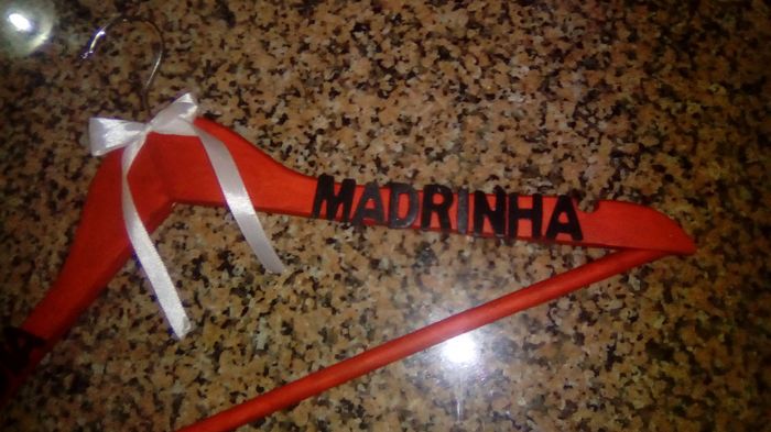 Promenor da madrinha e laço