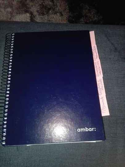 Um caderno simples