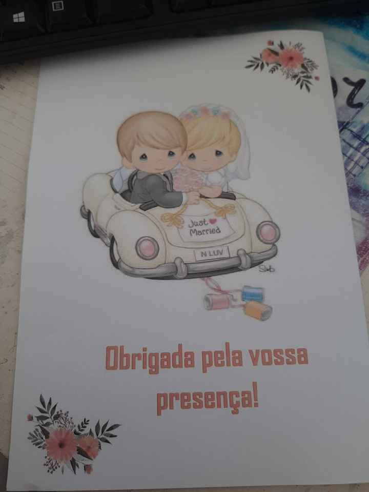 Parte de trás do livro:
