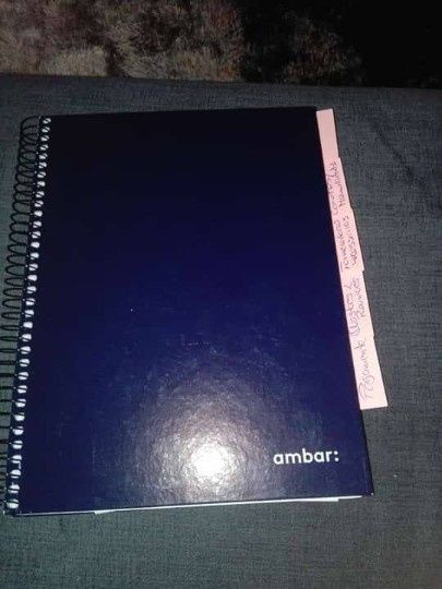 Um caderno simples