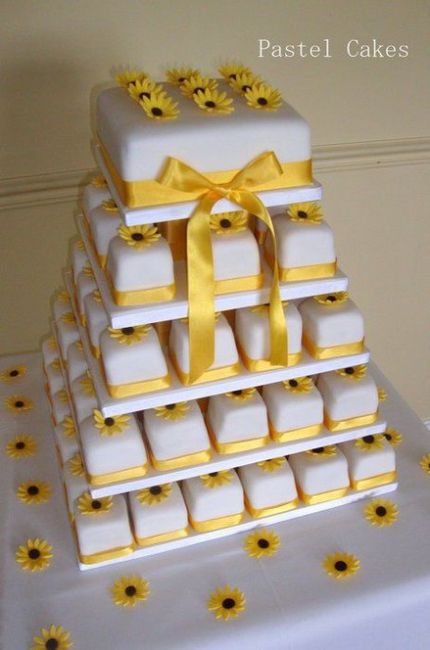 Mês Amarelo - Bolo de casamento 3