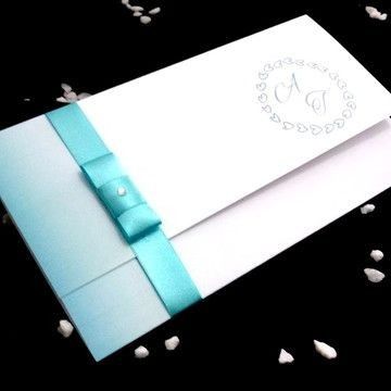 Convites com tons azuis claro 9