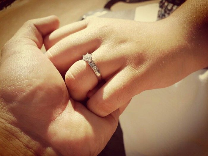 Bora partilhar o nosso anel de noivado? 💍😍 18