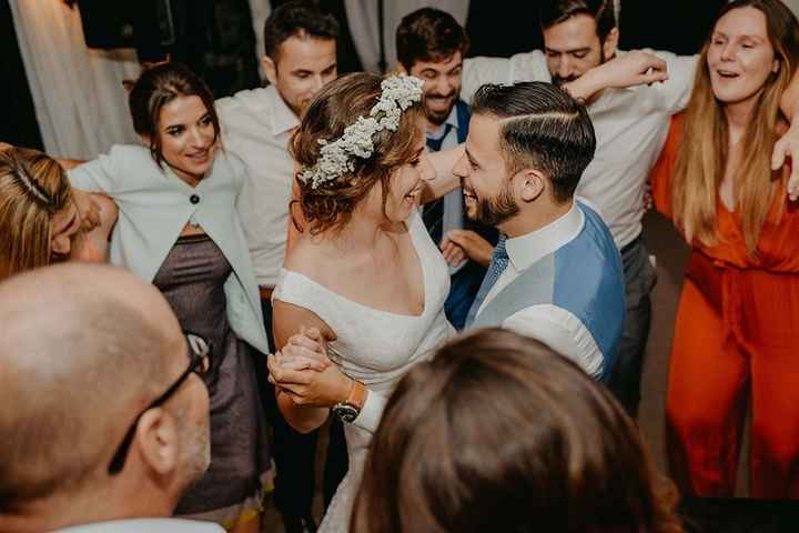 Pontua de 1 a 5: esta DANÇA 😀 - 1