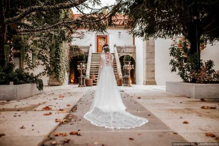 Vestido de noiva: com ou sem cauda? - 1