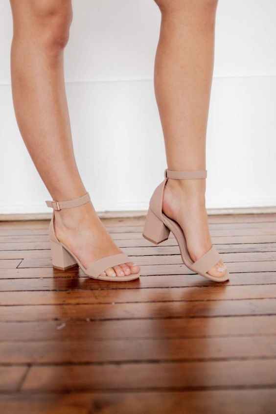 2. Vamos casar a admin Carla: os sapatos - 1