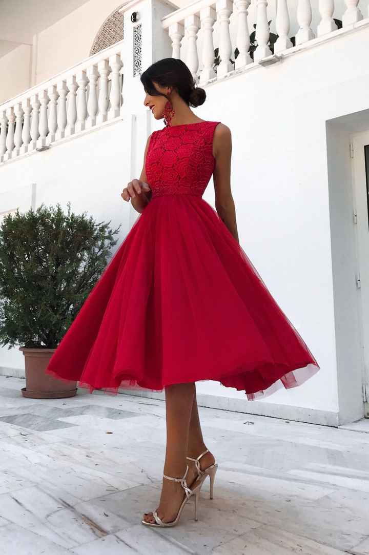 Vais a um casamento clássico... Que vestidos levavas? - 1