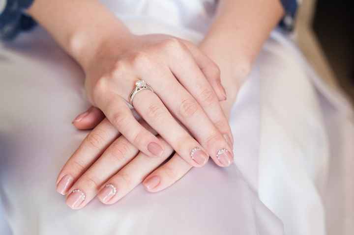 Manicure francesa ou de uma cor? - 1