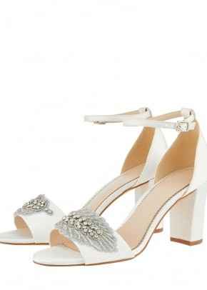 Estes sapatos! 👠 - 1