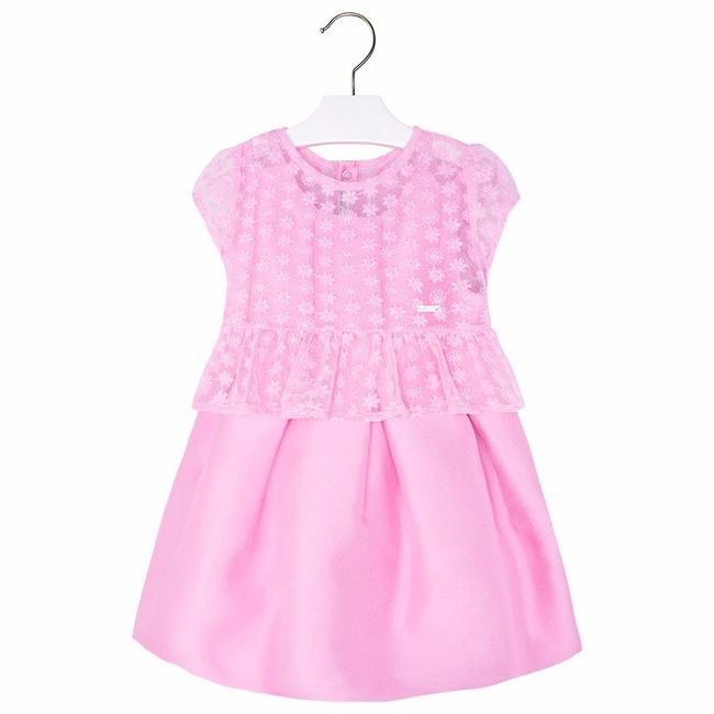 Deixo aqui o vestido rosa para se ver melhor...e não faz justiça quando vestido