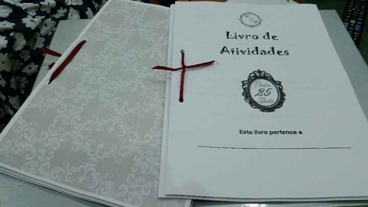 livro de atividades frente e verso