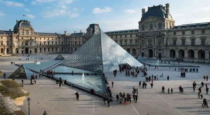 Louvre