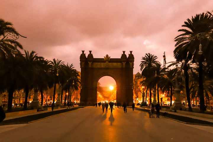 Descobre tudo sobre uma Lua-de-mel em Barcelona 👩‍❤️‍👨✈️🗺️ - 9