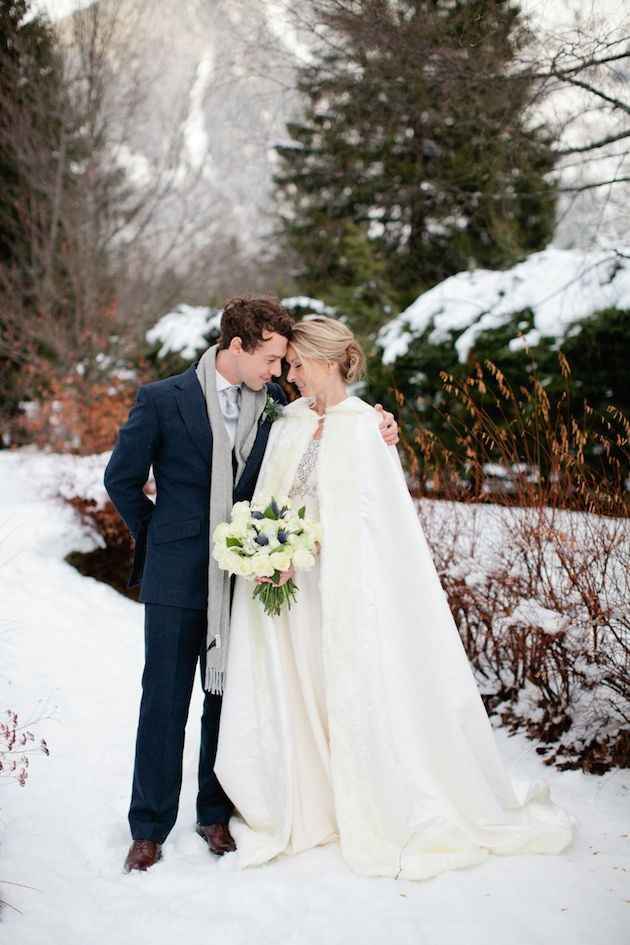 Casamento de Inverno: 5 tipos de agasalhos que te ajudarão 👰❄️🧣 - 18
