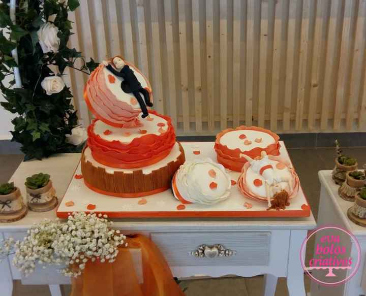 Bolo de Casamento "caído/desfeito": 👍 ou 👎? - 2