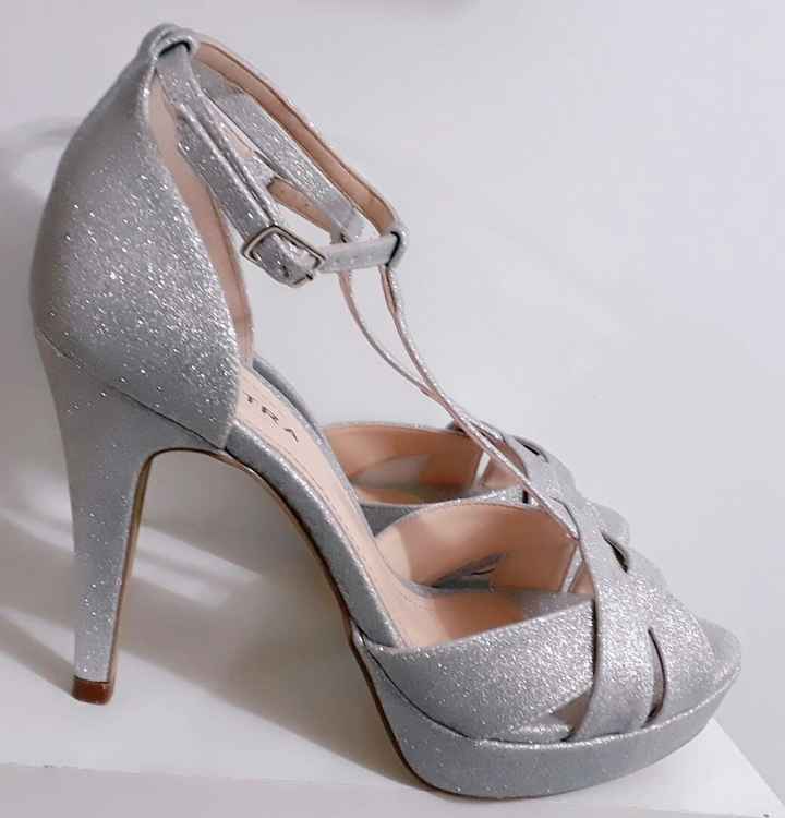 Detalhes para o dia C: Sandálias ✔️ - 6