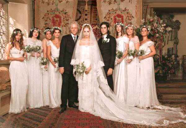 Polémica de um casamento: Convidados de Branco 💒👗👔 - 5
