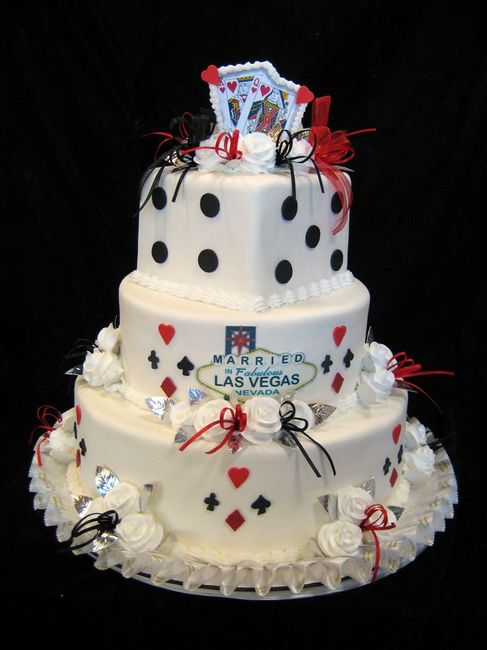 Bolo de Casamento - 8.