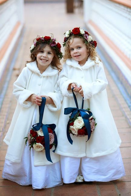 Casamentos Natalícios: 6 inspirações de Vestidos para as Meninas das Flores 👗🎄🎅 1