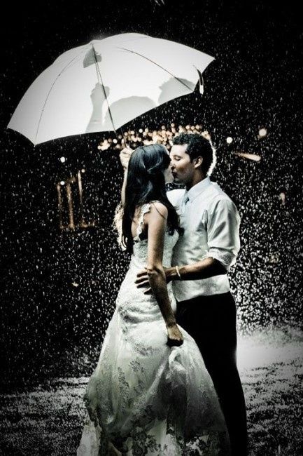 5) Trash the Dress na chuva! 
