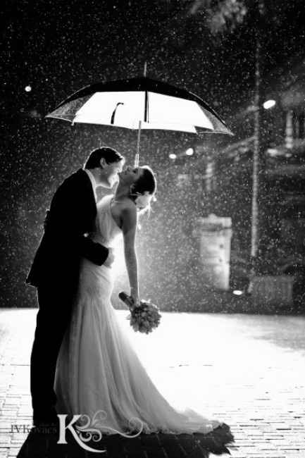 1) Trash the Dress na chuva! 