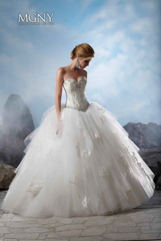 Truques para tornar a tua cintura mais pequena com o teu vestido de casamento