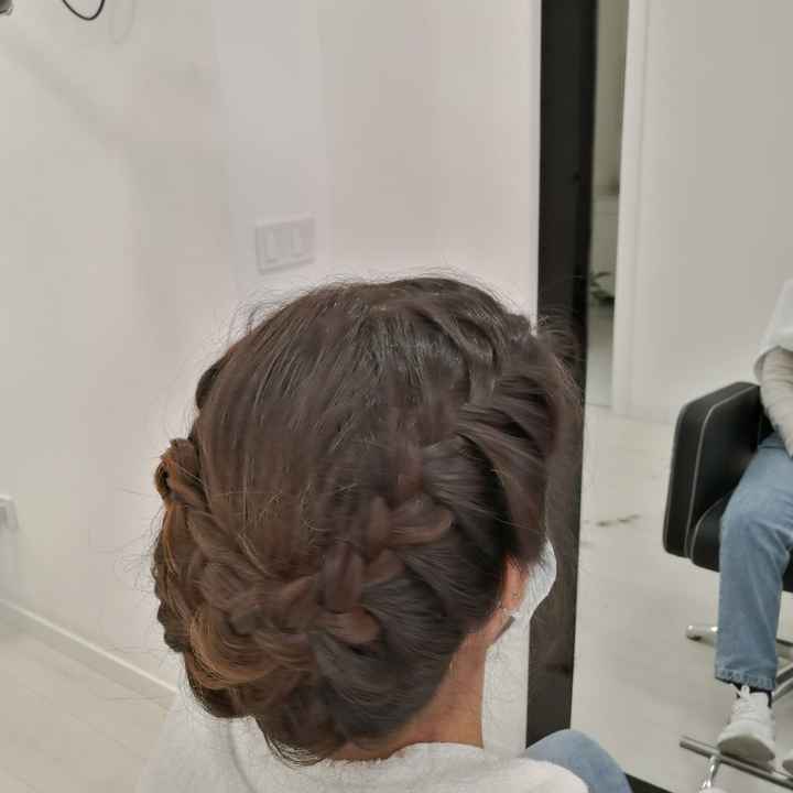 Qual dos penteados preferem? - 1