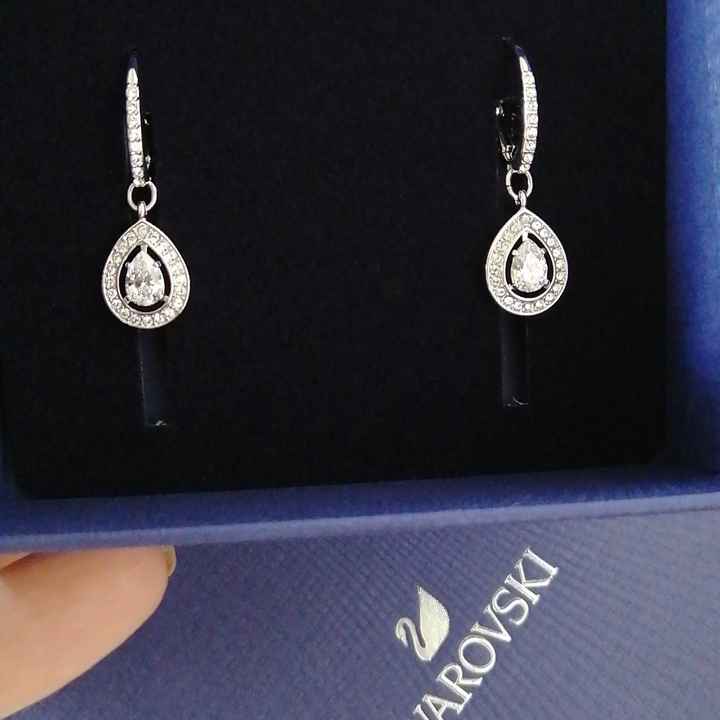 Brincos dourados ou de outra cor? - 1