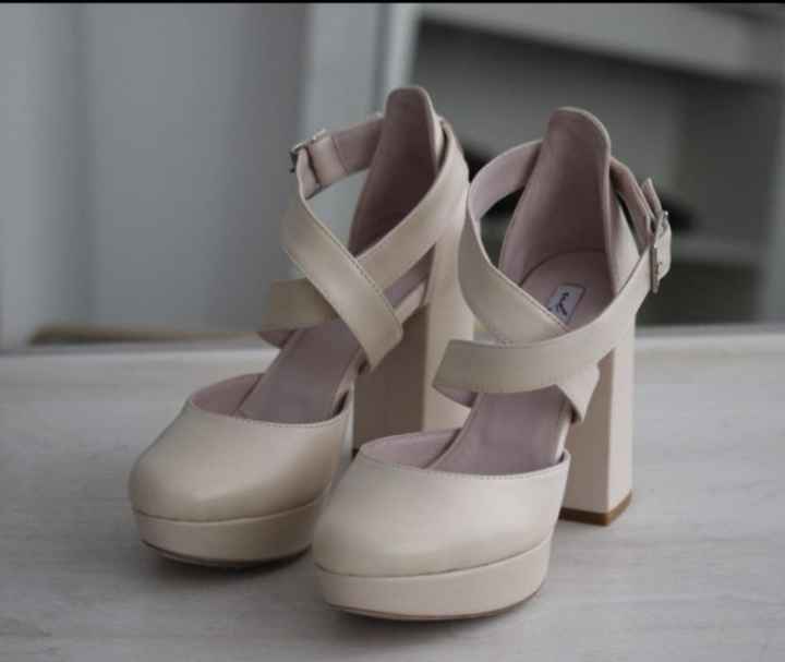 Os sapatos: simples ou atrevido? - 1