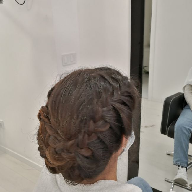 Qual dos penteados preferem? 1