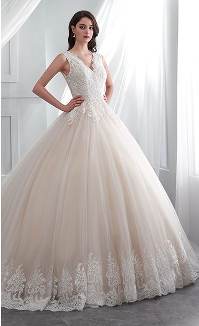 O corte do vestido de noiva vai ser __________ - 1