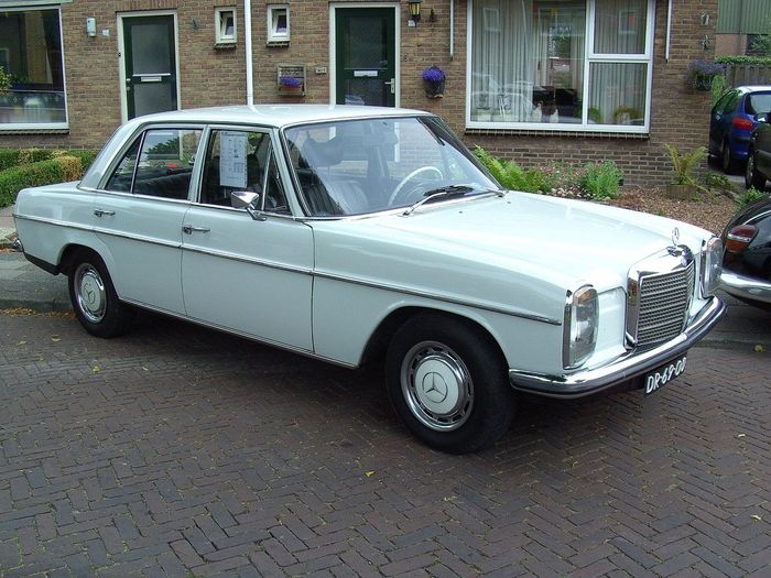 Mercedes