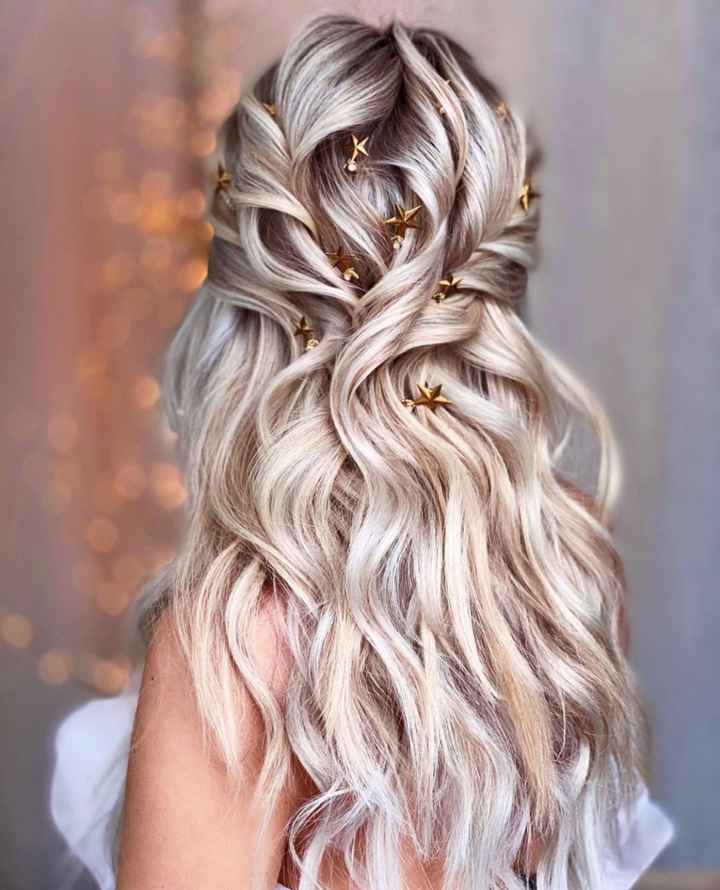 📝 A maquilhagem/penteado - 1