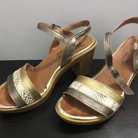 Sandálias/sapatos - 1
