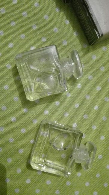 Miniaturas de perfumes para presente das maes - 1