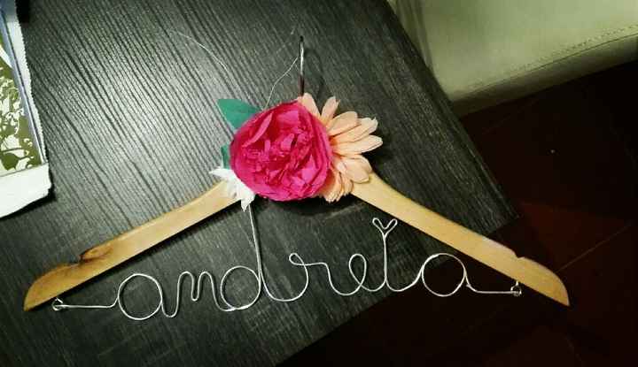Cabide noiva - 1a experiência com flores de papel - 1